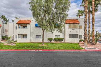 Main picture of Spring Oaks 3