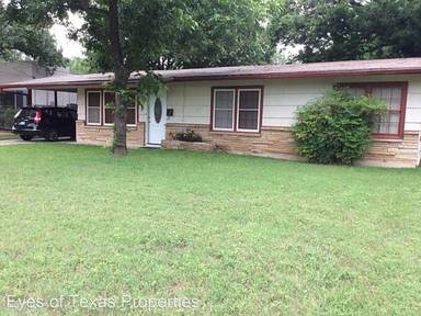 Main picture of 1702 Karen Ave