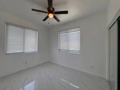 Main picture of 8969 Newport Ave