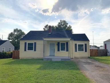 Main picture of 1904 Vanderbilt Cir SW