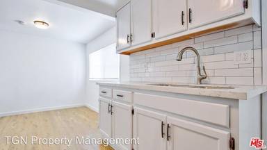 Main picture of 6564 1/2 5th Ave