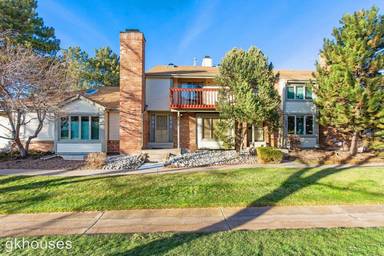 Main picture of 4232 S Fairplay Cir