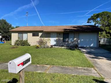 Main picture of 6496 Elmwood Rd