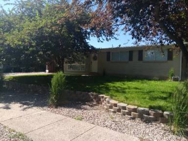 Main picture of 7 E Diamond St