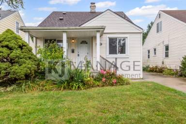 Main picture of 15610 Leona Dr