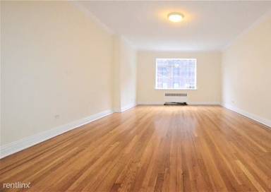 Main picture of 17 E 67th St