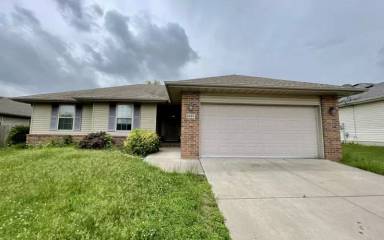 Main picture of 4438 W Juno St