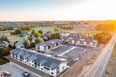 Main picture of 665 E Badger Rd