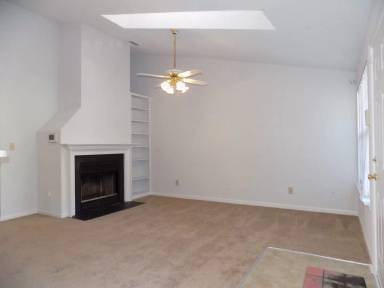 Main picture of 11-B Lakeside Cres