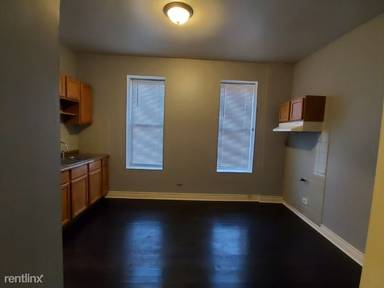 Main picture of 2200 W 19th St