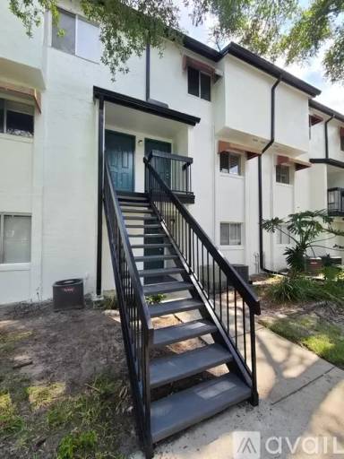 Main picture of 4403 S Semoran Blvd
