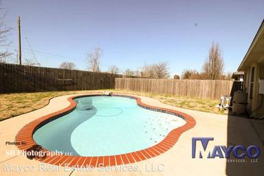 Main picture of 559 Whitefield Ln