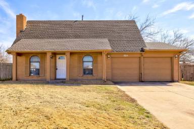 Main picture of 924 NW 10th St