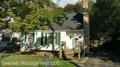 Main picture of 939 Salisbury Ave