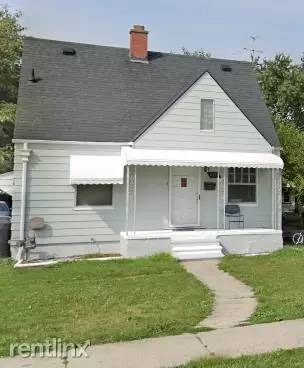 Main picture of 6785 Rosemont Ave