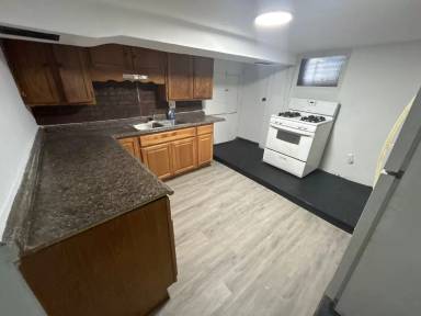 Main picture of 618 N Bouldin St