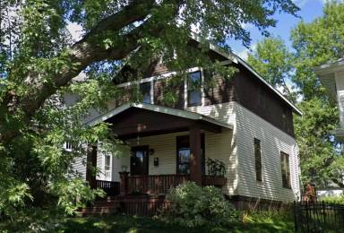 Main picture of 426 N 13th Ave E