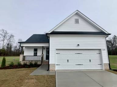 Main picture of 130 Henhouse Ct
