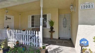 Main picture of 12081 Diane St