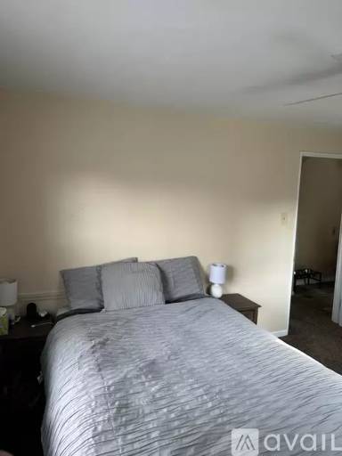 Main picture of 539 Corona Ave
