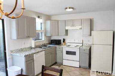 Main picture of 226 E 24th Ave