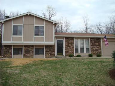 Main picture of 524 Concord Ct