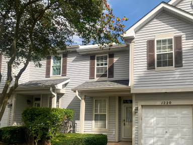 Main picture of 1220 Denver Ct