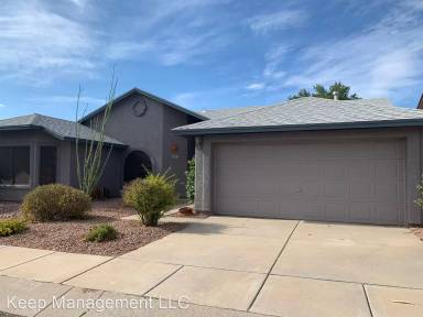 Main picture of 2641 W Camino Hornos