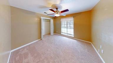 Main picture of 2700 Larkin Ave