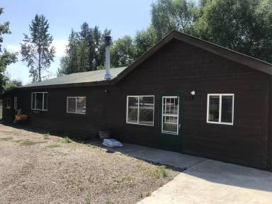 Main picture of 136 Bernard Rd