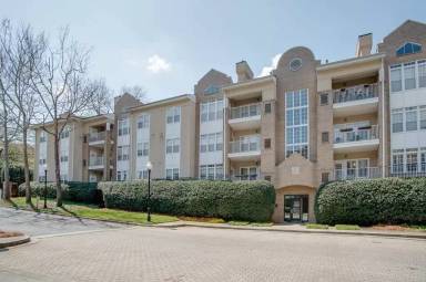Main picture of Renaissance Parkway NE