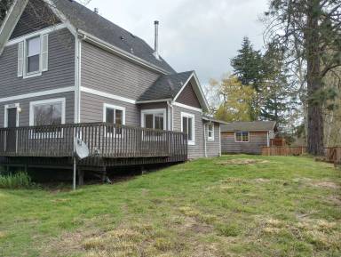 Main picture of 1600 Lincoln St