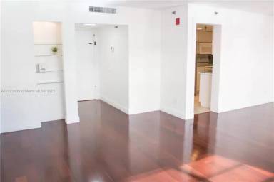 Main picture of Coral Gables Tower Condo