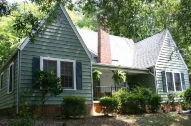 Main picture of 820 W Knox St