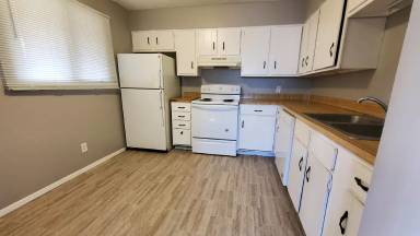 Main picture of 729 H St