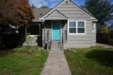 Main picture of 3546 SE 60th Ave