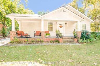 Main picture of 524 W Buena Vista Ave