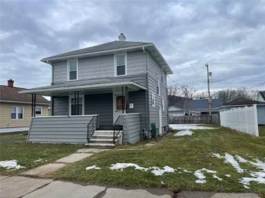 Main picture of 615 W Wendell St
