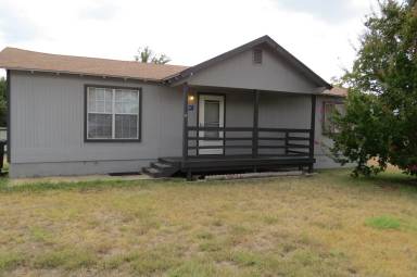 Main picture of 3014 Carrol Dr