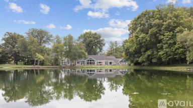 Main picture of 1797 Shalom Dr