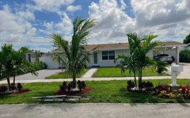 Main picture of 5858 Tarragon Dr