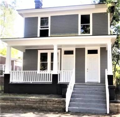 Main picture of 1211 E 33rd St
