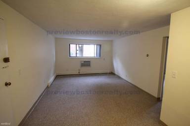 Main picture of 8R Riverside St