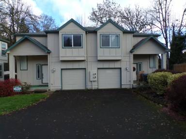 Main picture of 3054 Lazy River Dr