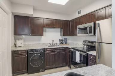 Main picture of 121 Danube Ave