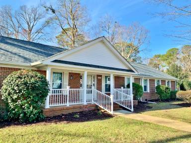 Main picture of 813 Five Point Rd