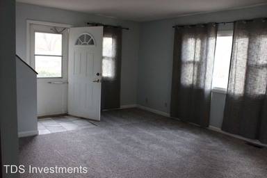 Main picture of 4230-32 Randolph St Duplex