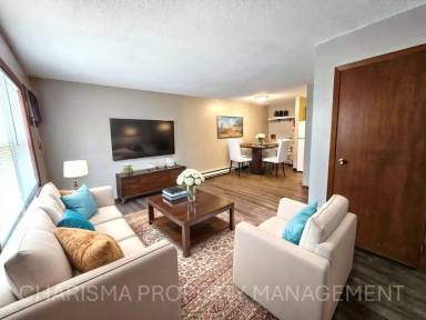 Main picture of 1005 4th St