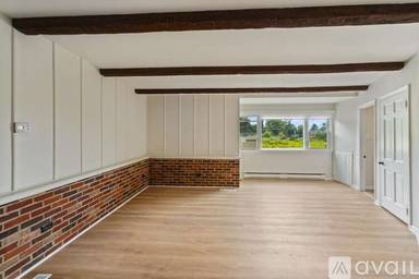 Main picture of 3857 Providence Rd