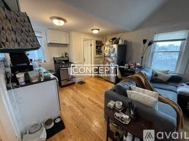 Main picture of 193 Hampshire St